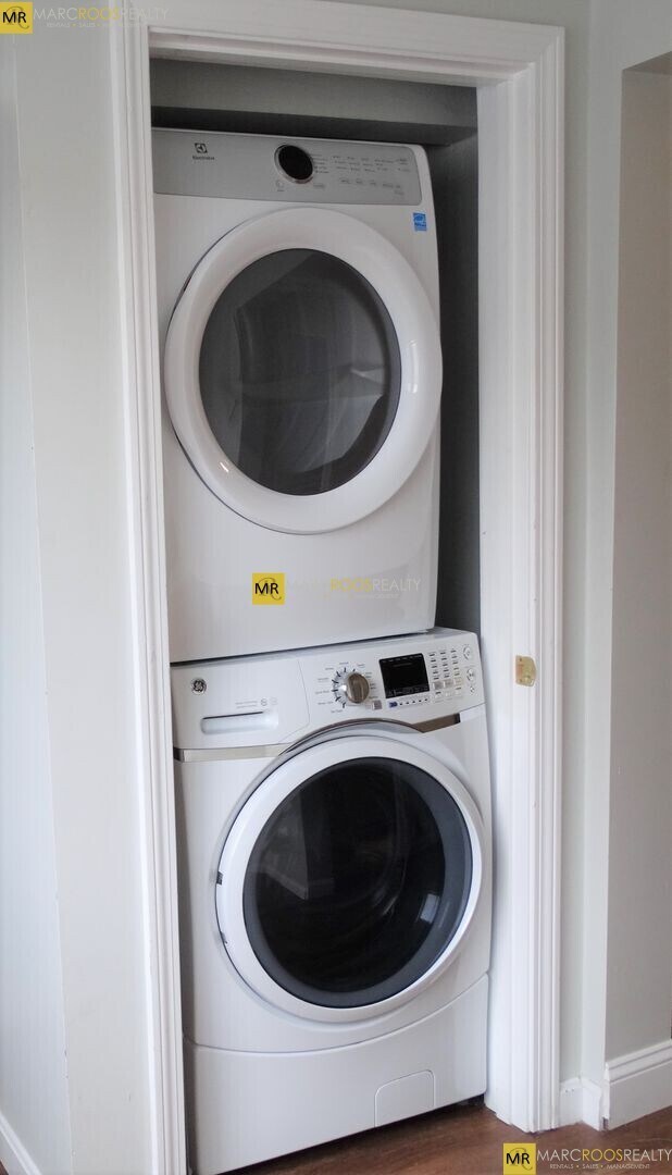 Photo - 161 Bennington St Unidad 2