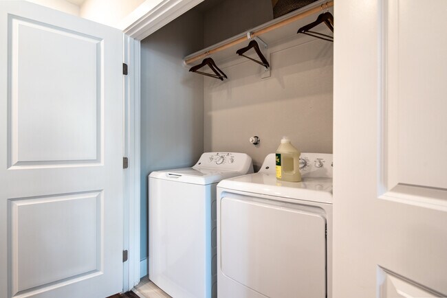 Overture Albuquerque 55+ Active Adult Apartment Homes