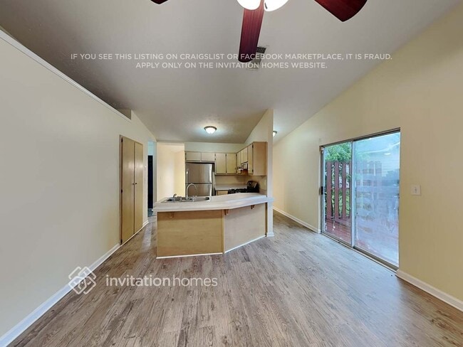 Photo - 8094 Fieldstream Way