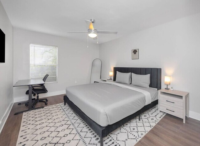 Photo - 4301 W Cleveland St Unidad ID1365975P