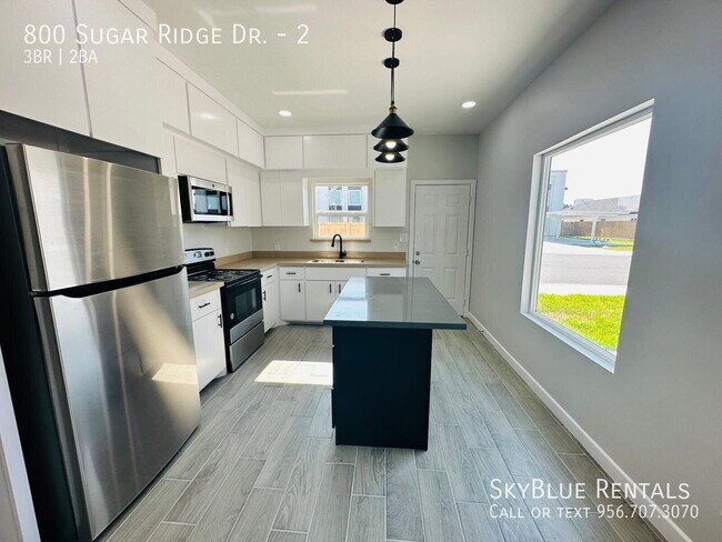 800 Ridge Dr Unit 2