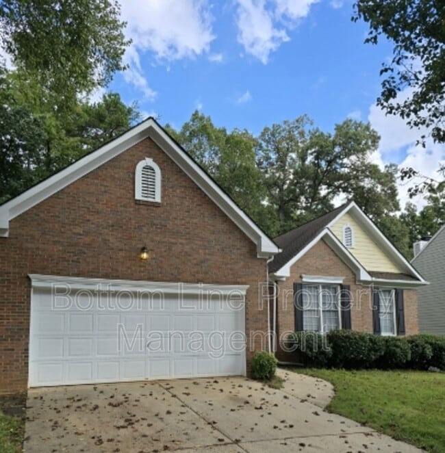 Photo - 7803 Harrington Woods Rd