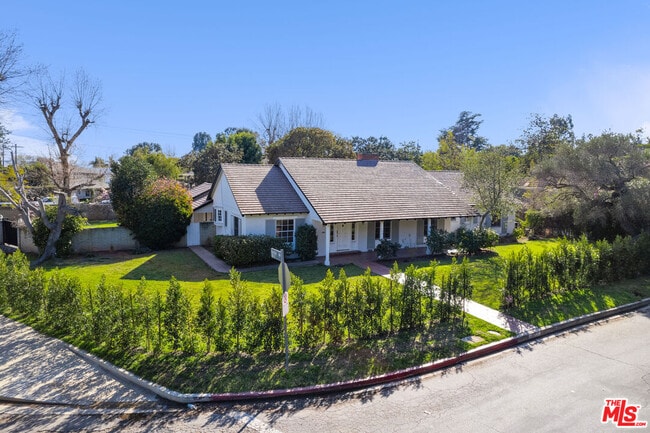 Photo - 109 Homewood Rd