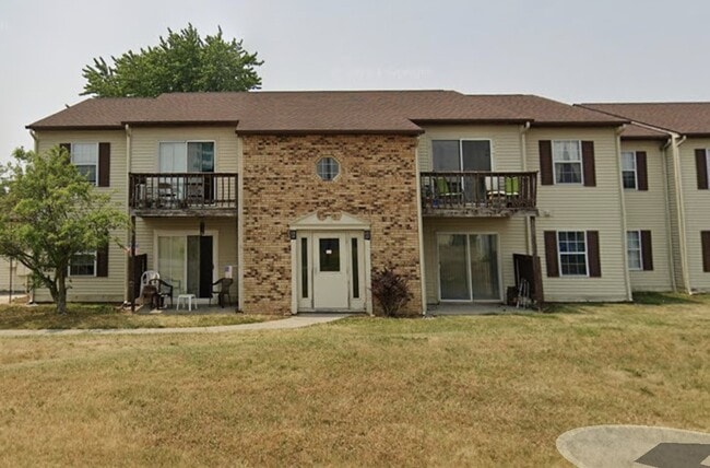 Building Photo - 400 Cadillac St