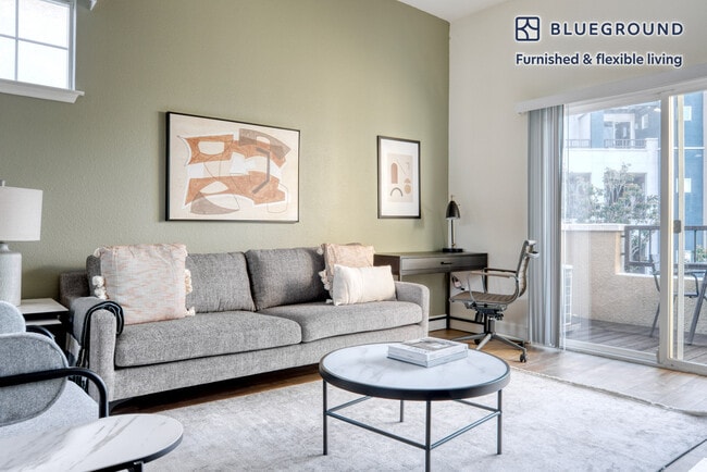 Photo - 1265 Lakeside Dr Unidad FL3-ID1285