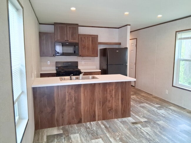 Photo - 2121 Panhandle Rd