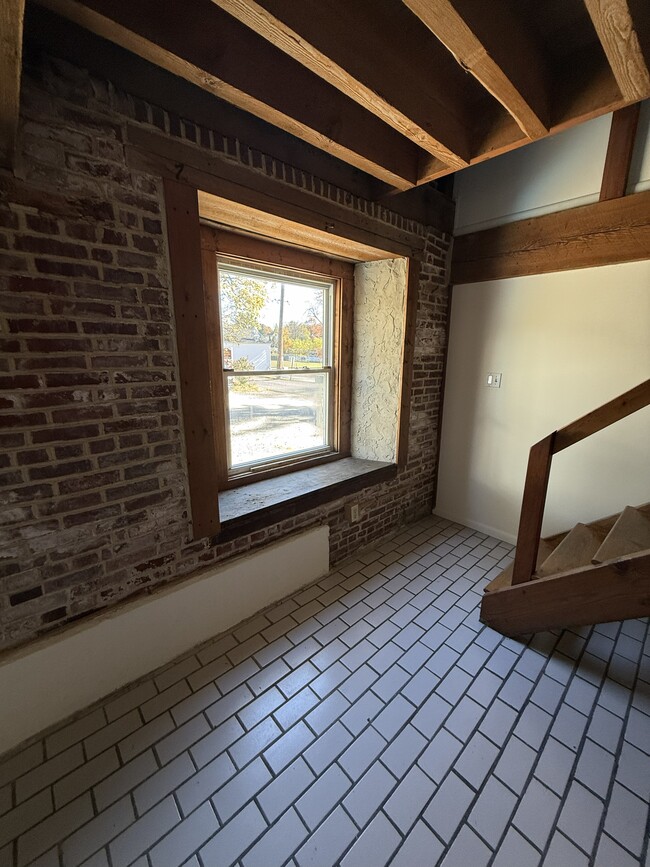 Entrada - 11 Spruce St