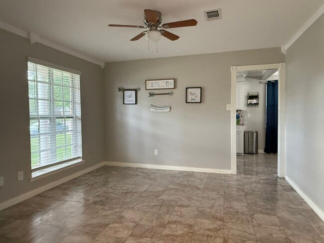 Photo - 11207 Broadsweep Dr