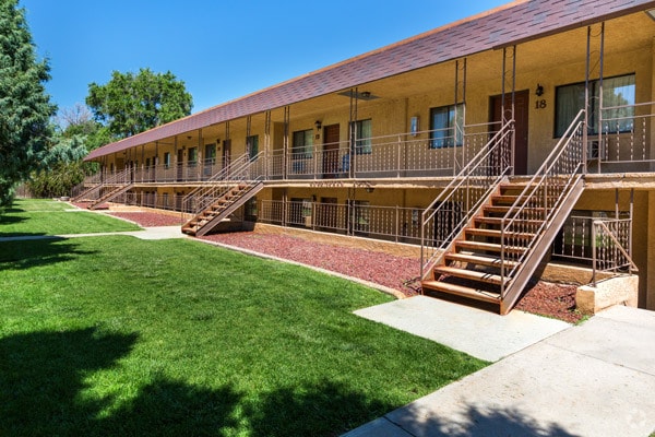 Building Photo - Evergreen Rental