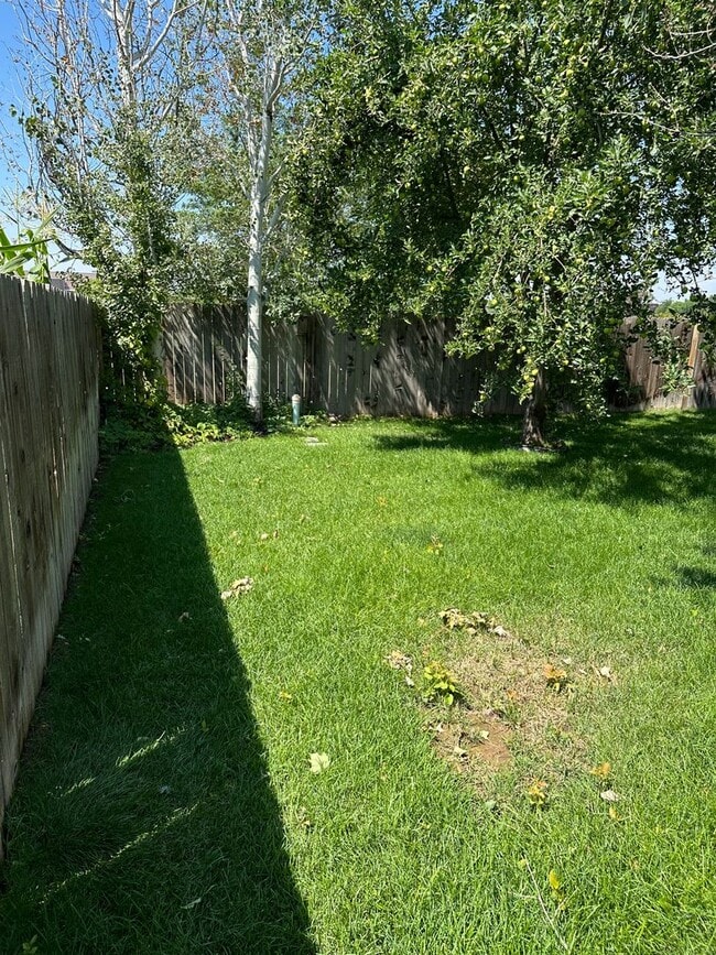Photo - 3795 N McKinley Pk Ave