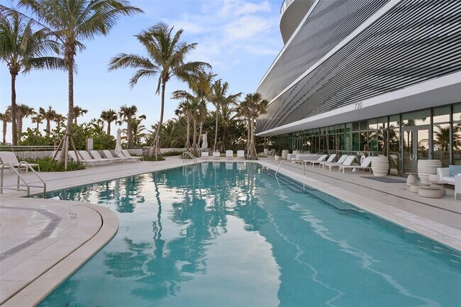 Photo - 730 N Ocean Blvd Unidad 1201