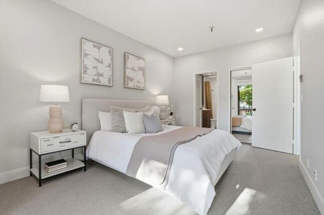 Photo - 4250 W El Camino Real Unidad 60