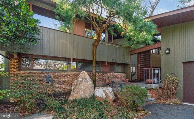 Photo - 1219 Ingleside Ave