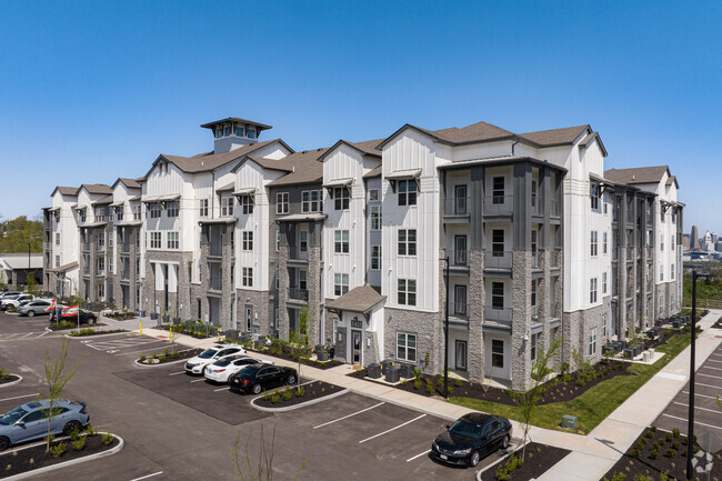 Tapestry Ridge - Tapestry Ridge Apartments