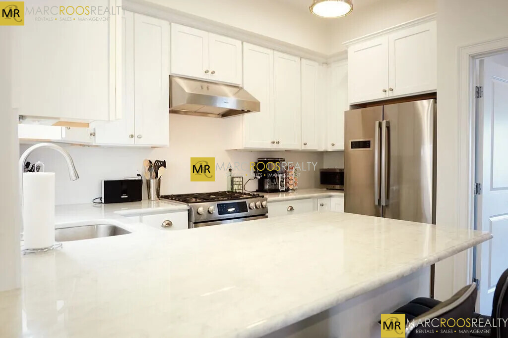 Photo - 93 Cowper St Condo Unit #3