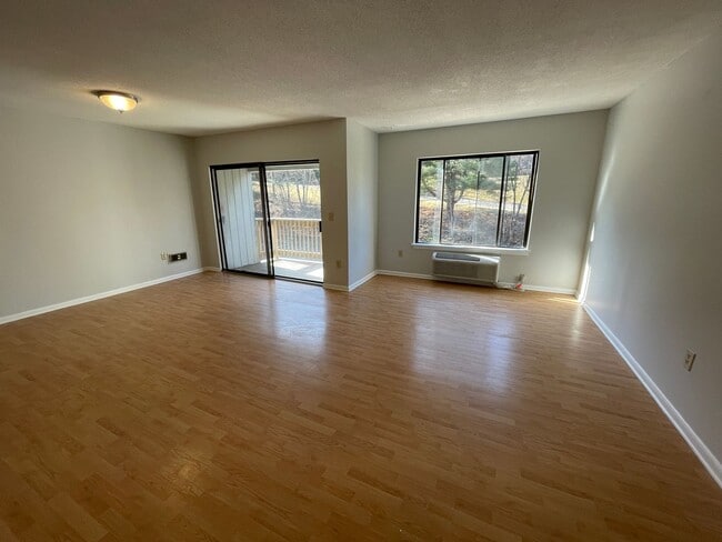 Photo - 175 Mill Pond Rd