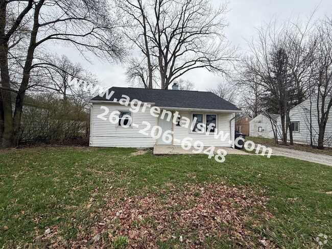 Building Photo - 2 Bedroom House - Section 8 OK!