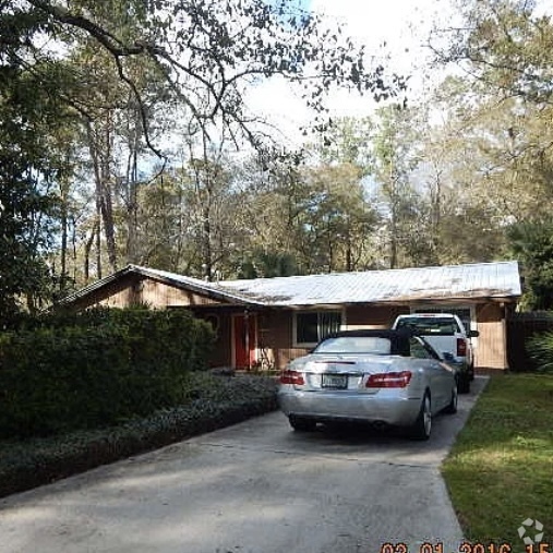 Building Photo - 2904 NW 40 Pl Rental