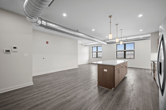 Photo - 3529 Butler St