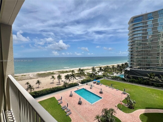 Photo - 750 N Ocean Blvd Unidad 905