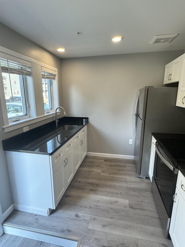 Photo - 24 Monarch Wy Unit 107