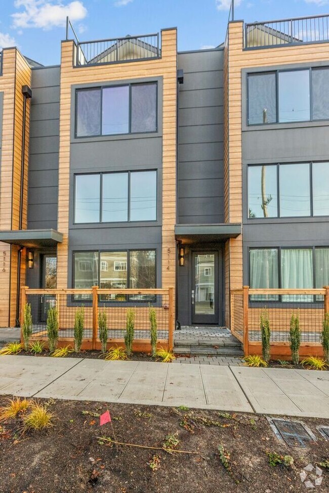 Building Photo - Stunning Brand-New Ballard Townhome with A...