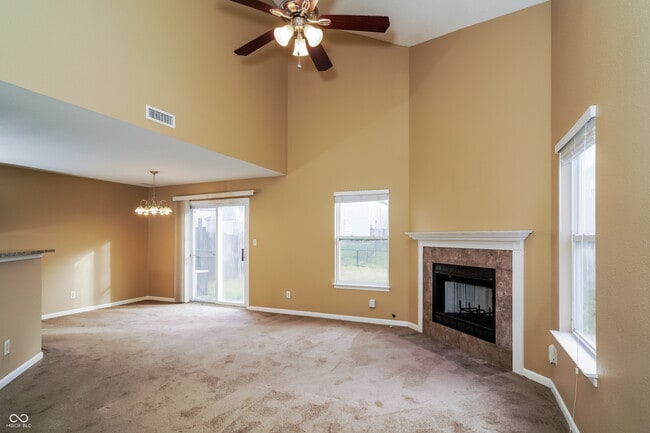 Photo - 1235 Porchester Ln