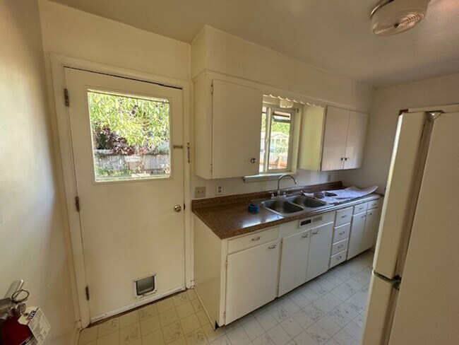 Photo - 282-520/524 NW 10th Unit 524