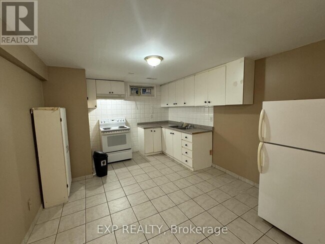 Photo - 3690 Ellengale Dr