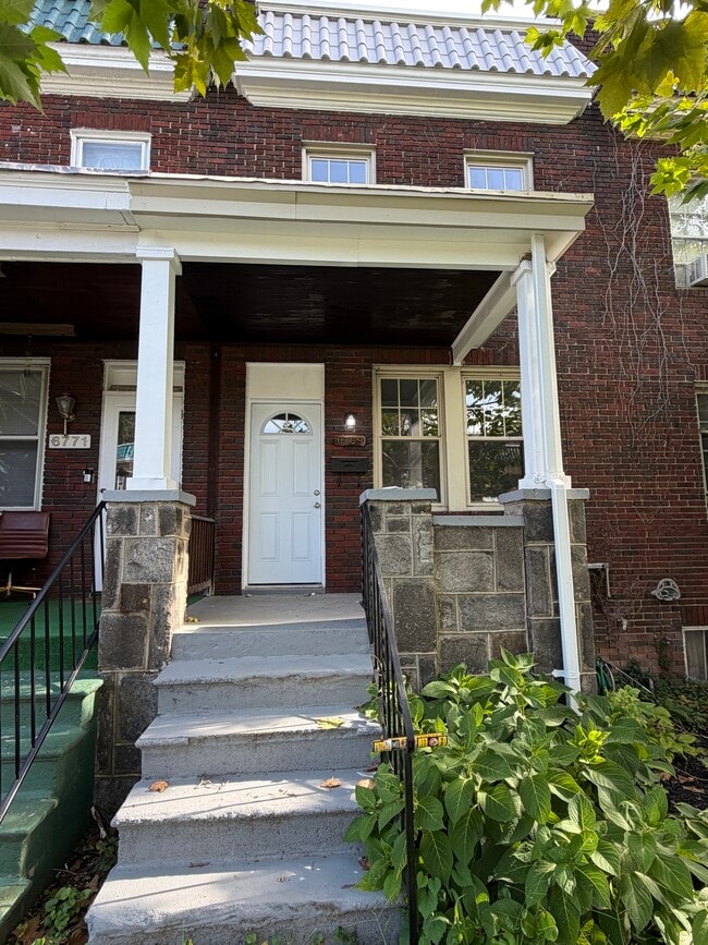 Photo - 6769 Woodley Rd