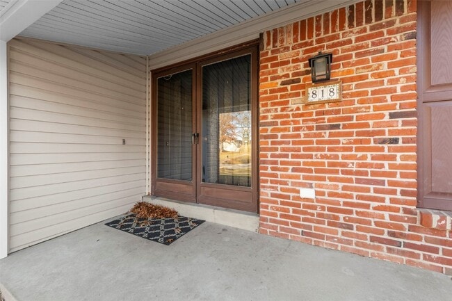 Photo - 818 Reinke Rd