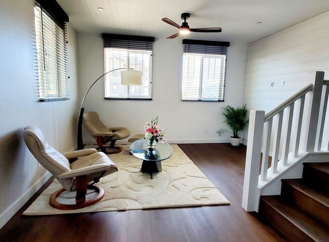 Photo - Beautiful Townhome off of Orcutt Rd w/ AC!