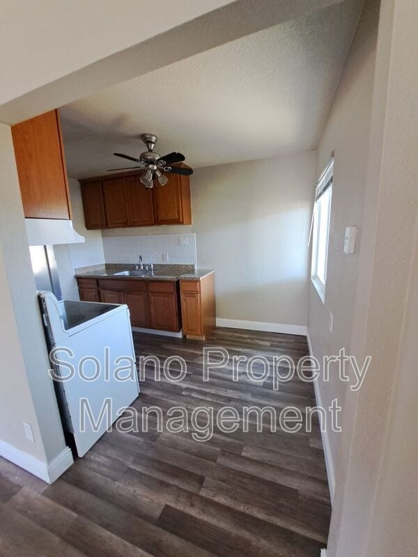 Photo - Brown Street Apartments