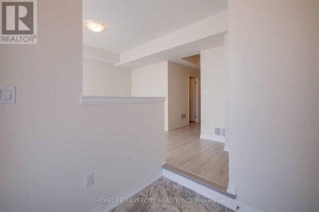 Photo - 53 Ravenbury St