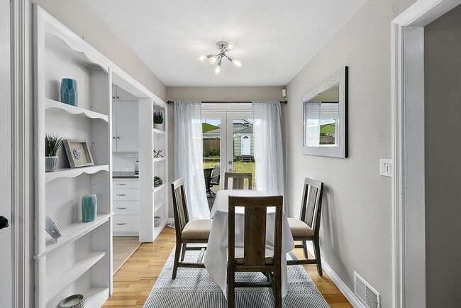 Photo - 4506 N Ferdinand St