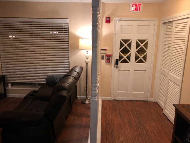 Photo - 4101 Malaga Ct SE