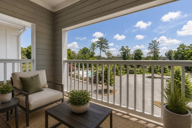 Creekside at Greenlawn Apartment Homes