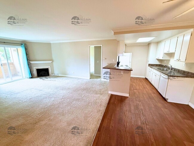 Photo - Second Story 2 Bd/2Ba Townhouse in San Marcos