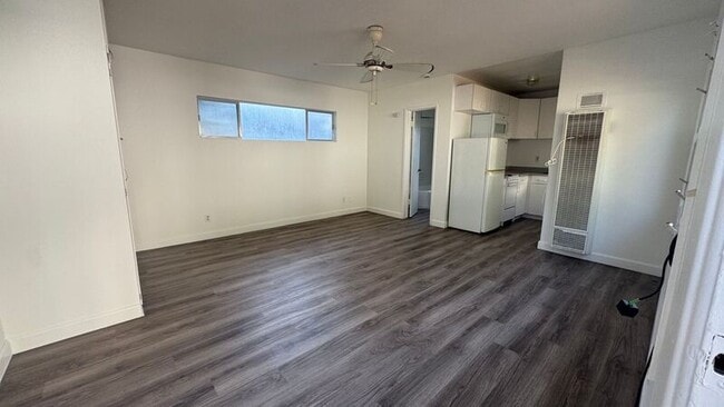 Photo - 7948 Caldwell Ave