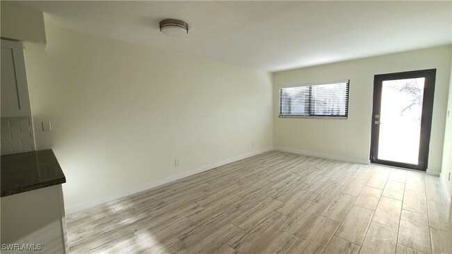Photo - 2610 Providence St Unit 2