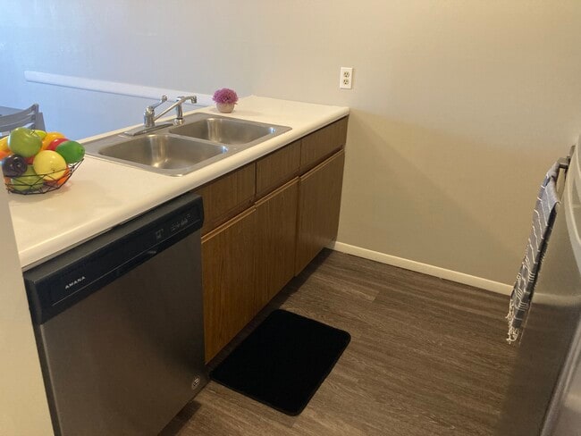 Photo - 905 South Locust Street