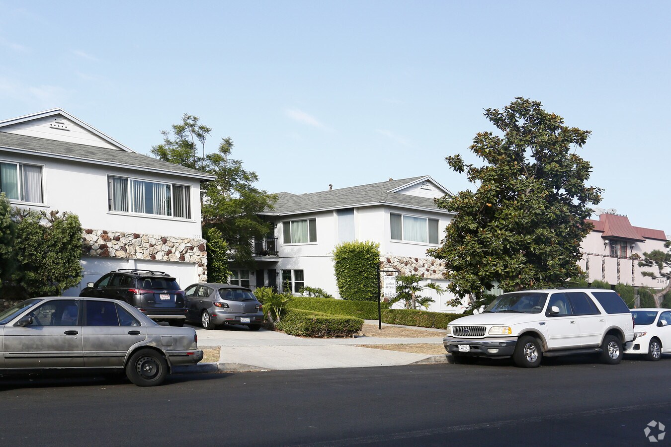 Photo - 3675 Vinton Ave