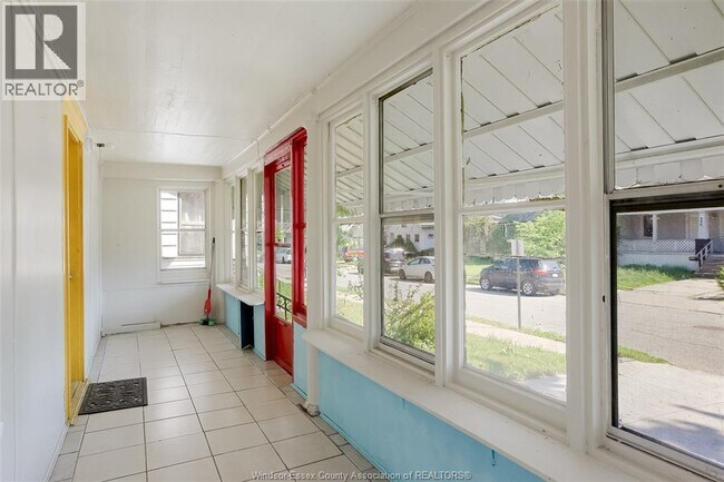 Photo - 361 Josephine Ave