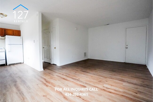 Photo - Spacious & Convenient 2-Bedroom Apartment ...