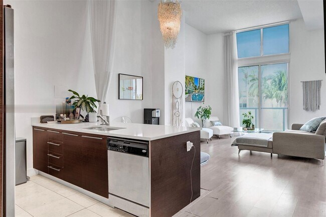 Photo - 1900 N Bayshore Dr Unit 508