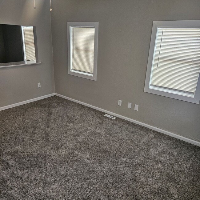 Photo - Charming 2 Bedroom Home in Independence!