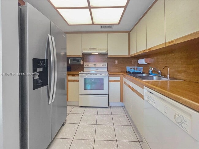 Photo - 9255 SW 125th Ave Unit R-308