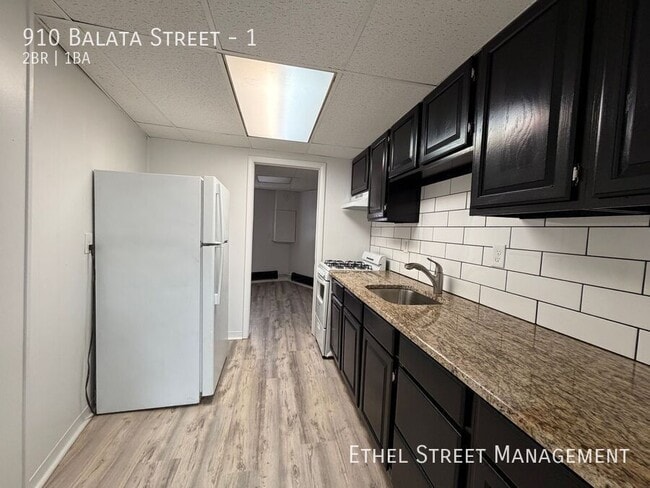Photo - 910 Balata St Unit 1