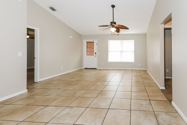 237 SW Pisces Terrace