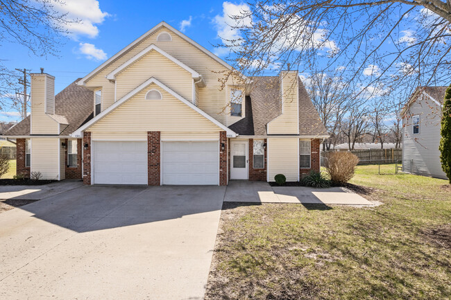 Photo - 4308 Cheryl Ct Townhome